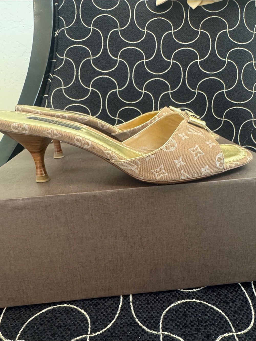 Louis Vuitton Tan Monogram Mules with Gold Bow Accent - Picture 3 of 6